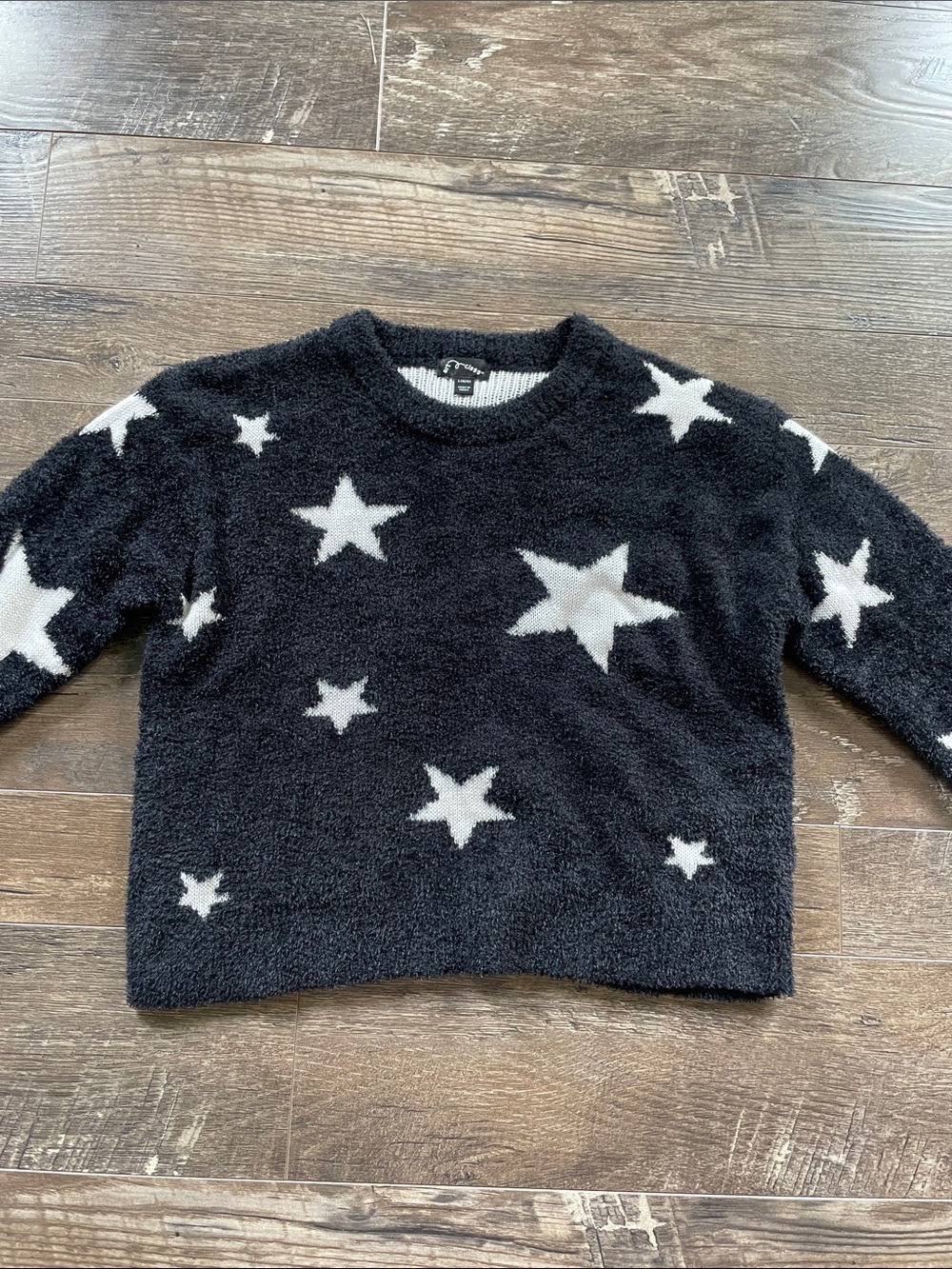 art class Black Crewneck Star-Print Sweater Size Large